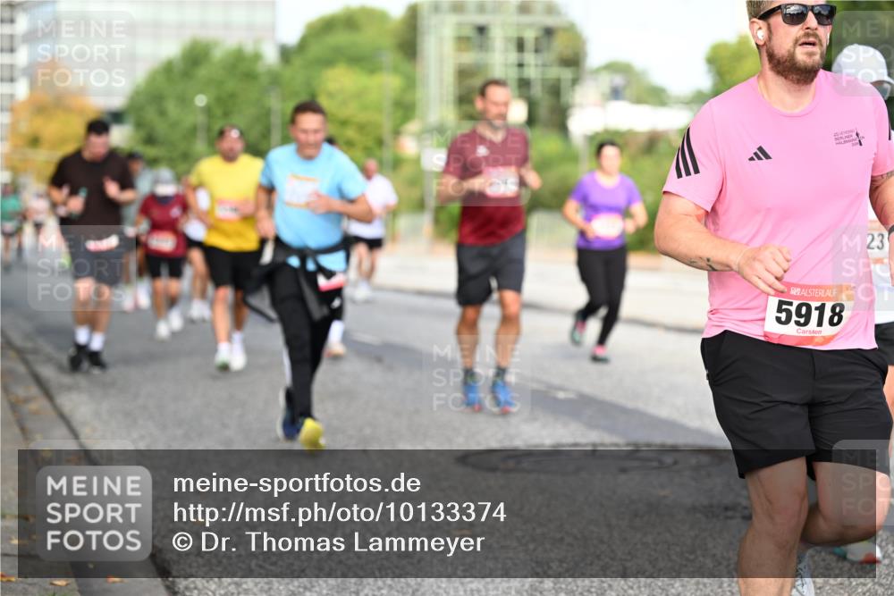 06.09.2026 - CURREX Alsterlauf Dr. Thomas Lammeyer http://msf.ph/oto/10133374 06.09.2026 09:58:06 Laufen 5918, 23 meine-sportfotos.de