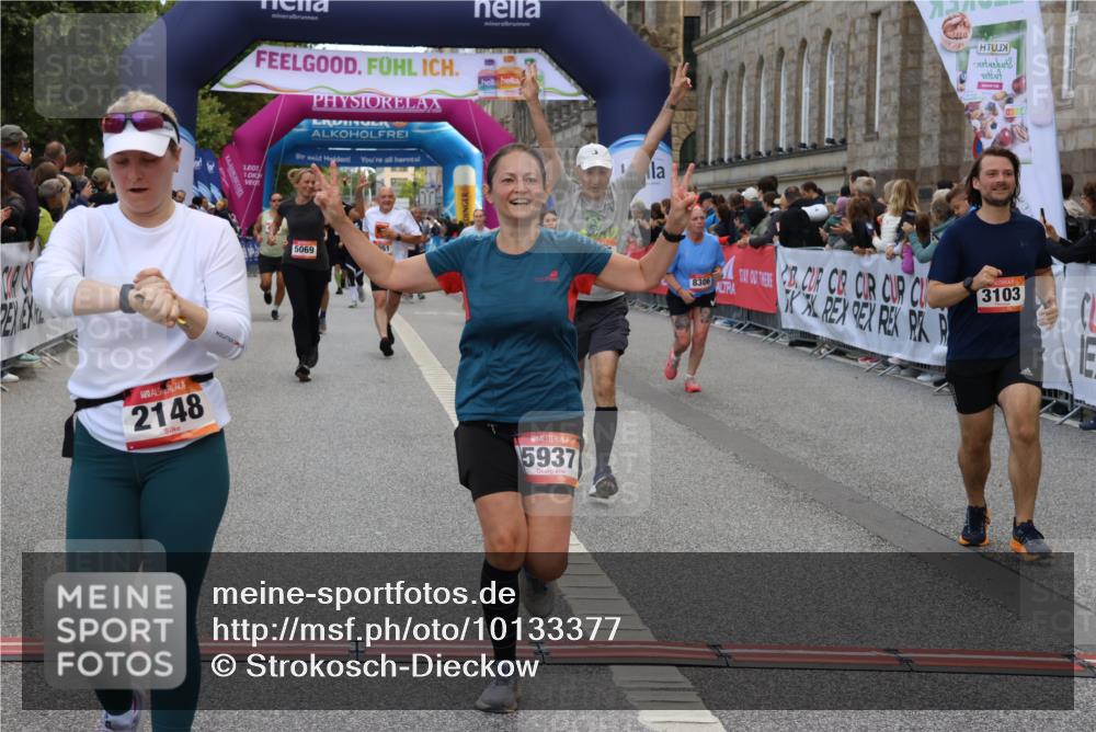 06.09.2026 - CURREX Alsterlauf Strokosch-Dieckow http://msf.ph/oto/10133377 06.09.2026 10:07:05 Ziel 2148, 2355, 2459, 2963, 3103, 3376, 3607, 3656, 4078, 5069, 5073, 5091, 5527, 5792, 5937, 5951, 8276, 8306 meine-sportfotos.de