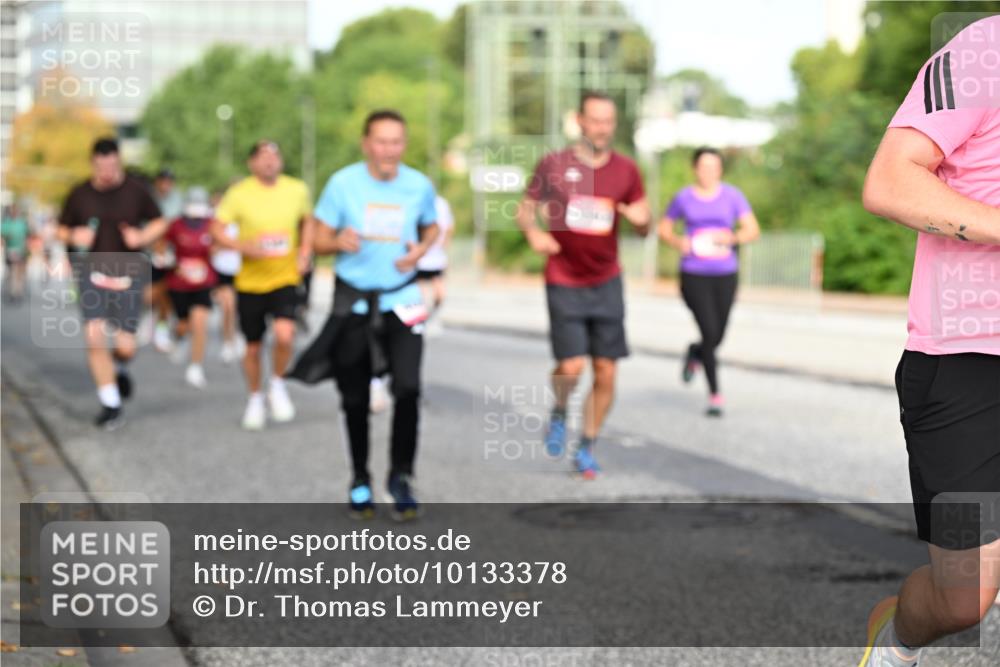 06.09.2026 - CURREX Alsterlauf Dr. Thomas Lammeyer http://msf.ph/oto/10133378 06.09.2026 09:58:07 Laufen  meine-sportfotos.de