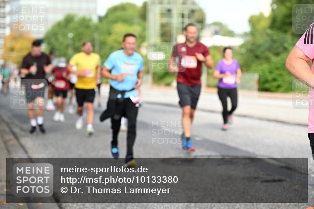 06.09.2026 - CURREX Alsterlauf Dr. Thomas Lammeyer http://msf.ph/oto/10133380 06.09.2026 09:58:07 Laufen  meine-sportfotos.de