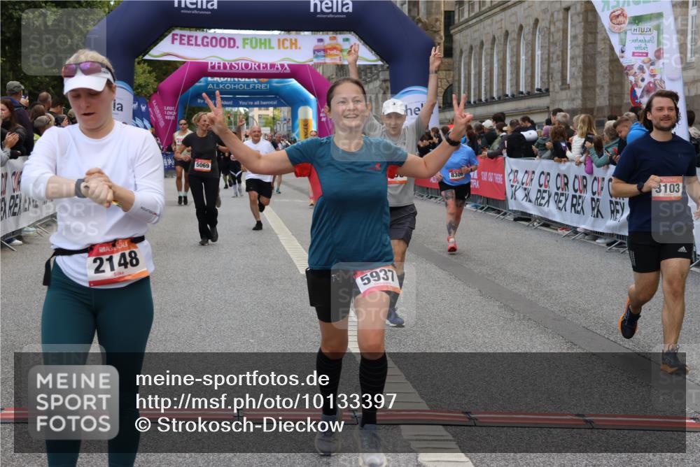 06.09.2026 - CURREX Alsterlauf Strokosch-Dieckow http://msf.ph/oto/10133397 06.09.2026 10:07:05 Ziel 2148, 2355, 2459, 2963, 3103, 3376, 3607, 3656, 4078, 5069, 5073, 5091, 5527, 5792, 5937, 5951, 8276, 8306 meine-sportfotos.de