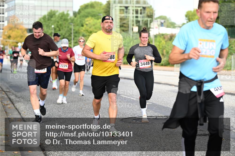 06.09.2026 - CURREX Alsterlauf Dr. Thomas Lammeyer http://msf.ph/oto/10133401 06.09.2026 09:58:09 Laufen 2229, 88, 3448, 40 meine-sportfotos.de