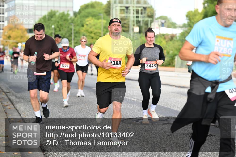 06.09.2026 - CURREX Alsterlauf Dr. Thomas Lammeyer http://msf.ph/oto/10133402 06.09.2026 09:58:09 Laufen 2229, 5388, 3448, 40 meine-sportfotos.de