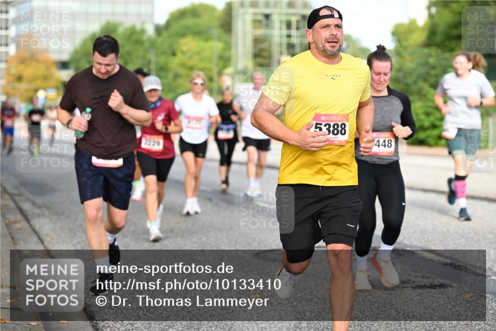 06.09.2026 - CURREX Alsterlauf Dr. Thomas Lammeyer http://msf.ph/oto/10133410 06.09.2026 09:58:10 Laufen 5388, 448 meine-sportfotos.de