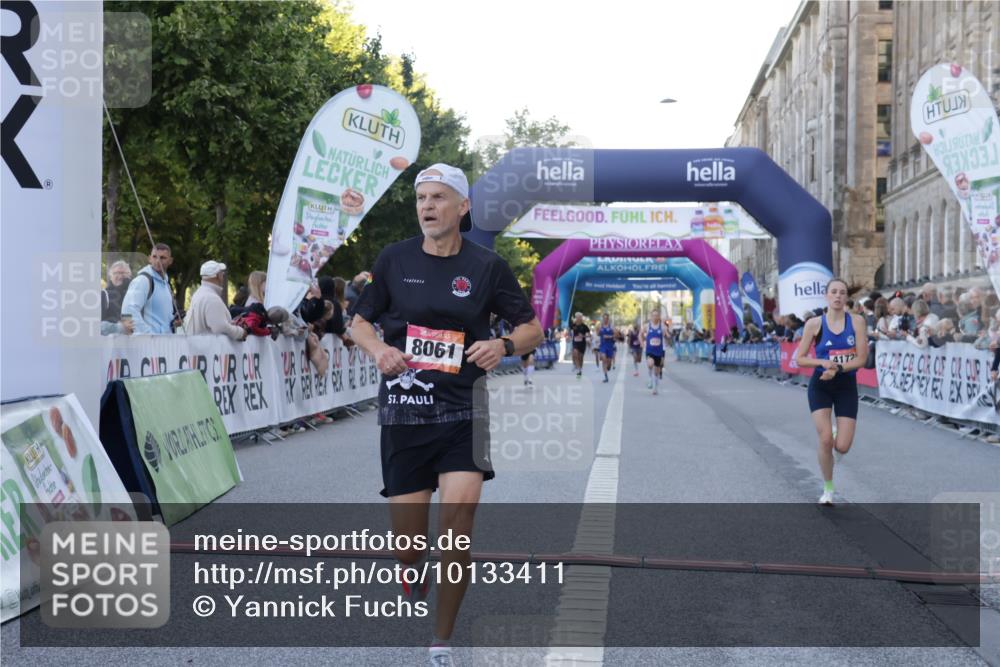 06.09.2026 - CURREX Alsterlauf Yannick Fuchs http://msf.ph/oto/10133411 06.09.2026 09:41:02 Ziel 4172, 4657, 4758, 5383, 5602, 8061 meine-sportfotos.de