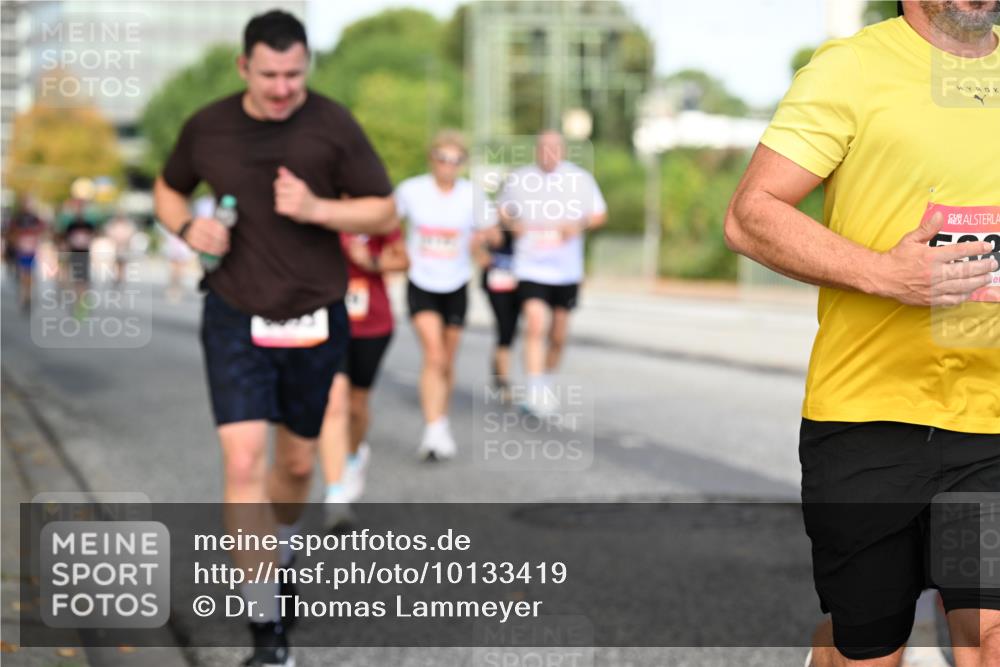 06.09.2026 - CURREX Alsterlauf Dr. Thomas Lammeyer http://msf.ph/oto/10133419 06.09.2026 09:58:10 Laufen  meine-sportfotos.de