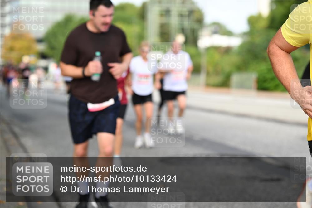 06.09.2026 - CURREX Alsterlauf Dr. Thomas Lammeyer http://msf.ph/oto/10133424 06.09.2026 09:58:11 Laufen  meine-sportfotos.de