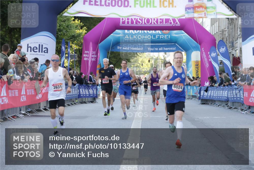 06.09.2026 - CURREX Alsterlauf Yannick Fuchs http://msf.ph/oto/10133447 06.09.2026 09:41:05 Ziel 2631, 4172, 4758, 5602, 6024, 8061 meine-sportfotos.de