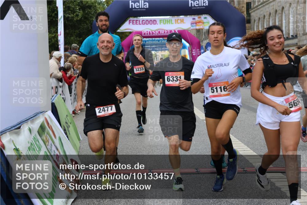 06.09.2026 - CURREX Alsterlauf Strokosch-Dieckow http://msf.ph/oto/10133457 06.09.2026 09:54:40 Ziel 2162, 2179, 2477, 3233, 3410, 3478, 3629, 5116, 5250, 5447, 5589, 5654, 5700, 5701, 6011, 6079, 6329, 6331, 6437 meine-sportfotos.de