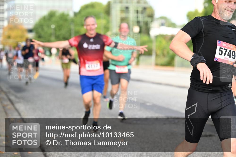 06.09.2026 - CURREX Alsterlauf Dr. Thomas Lammeyer http://msf.ph/oto/10133465 06.09.2026 09:58:20 Laufen 5749 meine-sportfotos.de