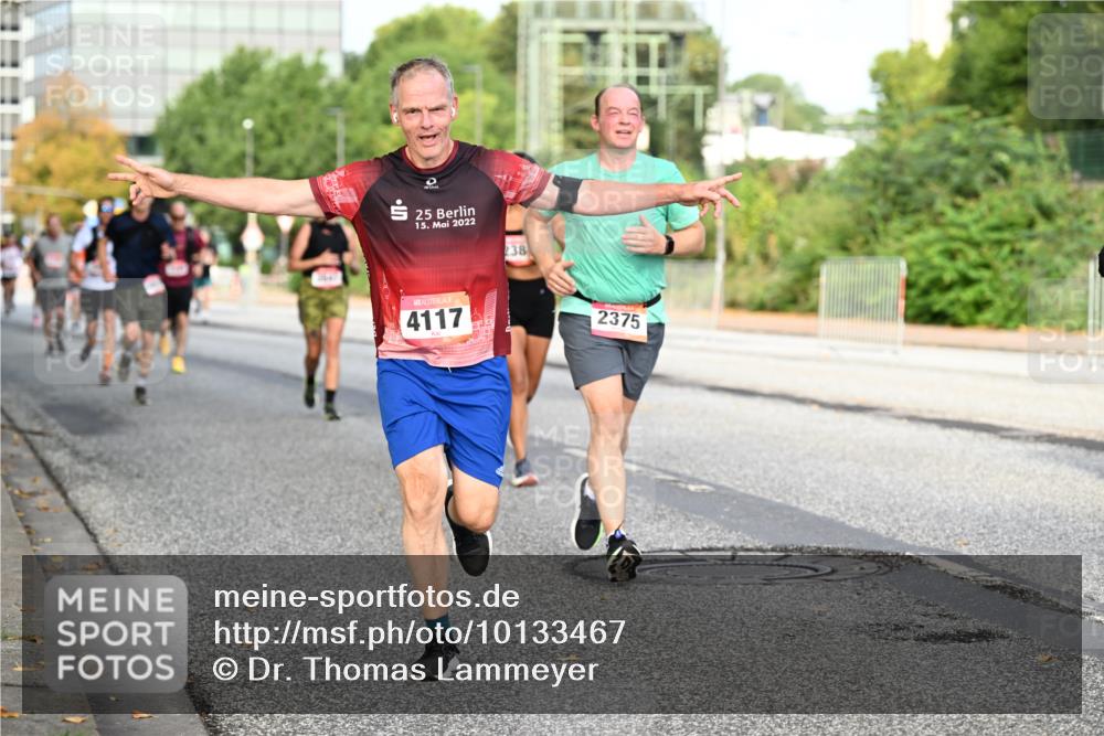 06.09.2026 - CURREX Alsterlauf Dr. Thomas Lammeyer http://msf.ph/oto/10133467 06.09.2026 09:58:20 Laufen 25, 15, 2022, 4, 117, 238, 2, 375 meine-sportfotos.de