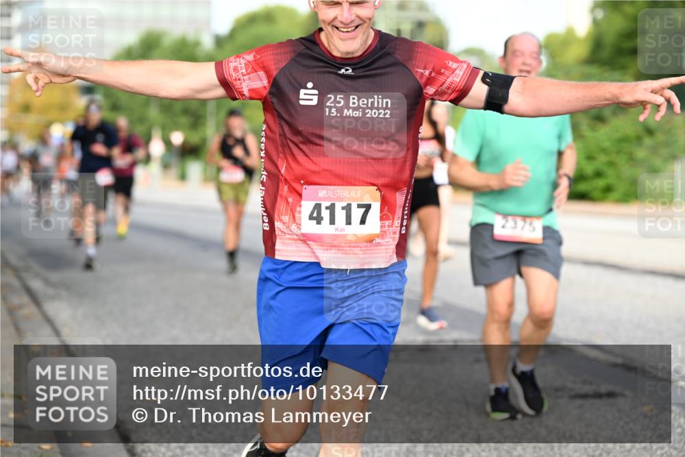 06.09.2026 - CURREX Alsterlauf Dr. Thomas Lammeyer http://msf.ph/oto/10133477 06.09.2026 09:58:21 Laufen 25, 15, 2022, 4117, 2375 meine-sportfotos.de