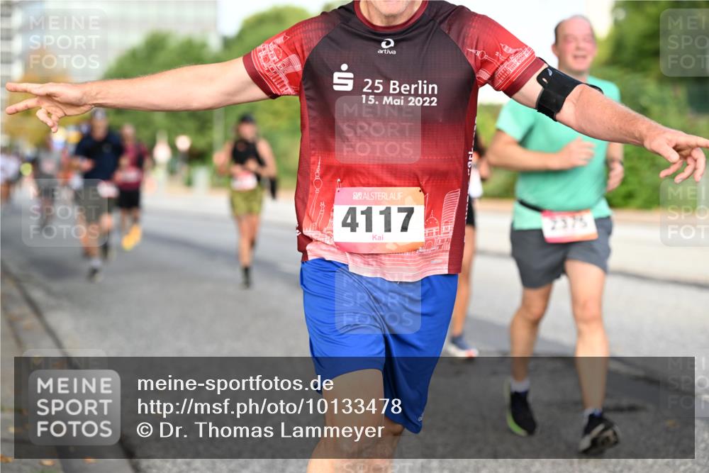 06.09.2026 - CURREX Alsterlauf Dr. Thomas Lammeyer http://msf.ph/oto/10133478 06.09.2026 09:58:21 Laufen 25, 15, 2022, 4117, 2375 meine-sportfotos.de