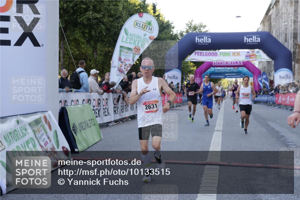 06.09.2026 - CURREX Alsterlauf Yannick Fuchs http://msf.ph/oto/10133515 06.09.2026 09:41:08 Ziel 2631, 3780, 4172, 4243, 4758, 5623, 6024, 8061 meine-sportfotos.de