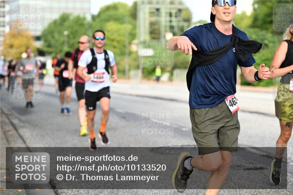 06.09.2026 - CURREX Alsterlauf Dr. Thomas Lammeyer http://msf.ph/oto/10133520 06.09.2026 09:58:25 Laufen 46 meine-sportfotos.de
