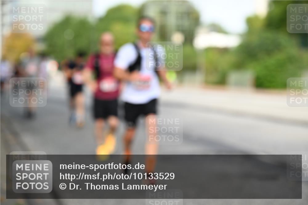 06.09.2026 - CURREX Alsterlauf Dr. Thomas Lammeyer http://msf.ph/oto/10133529 06.09.2026 09:58:26 Laufen  meine-sportfotos.de