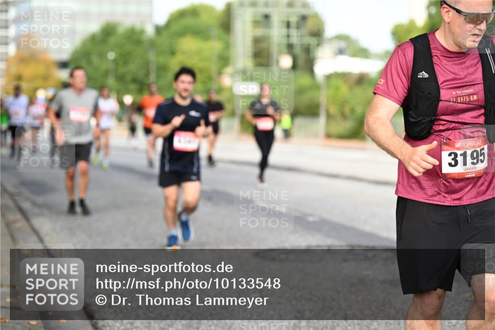 06.09.2026 - CURREX Alsterlauf Dr. Thomas Lammeyer http://msf.ph/oto/10133548 06.09.2026 09:58:28 Laufen 15, 21, 0975, 3195 meine-sportfotos.de