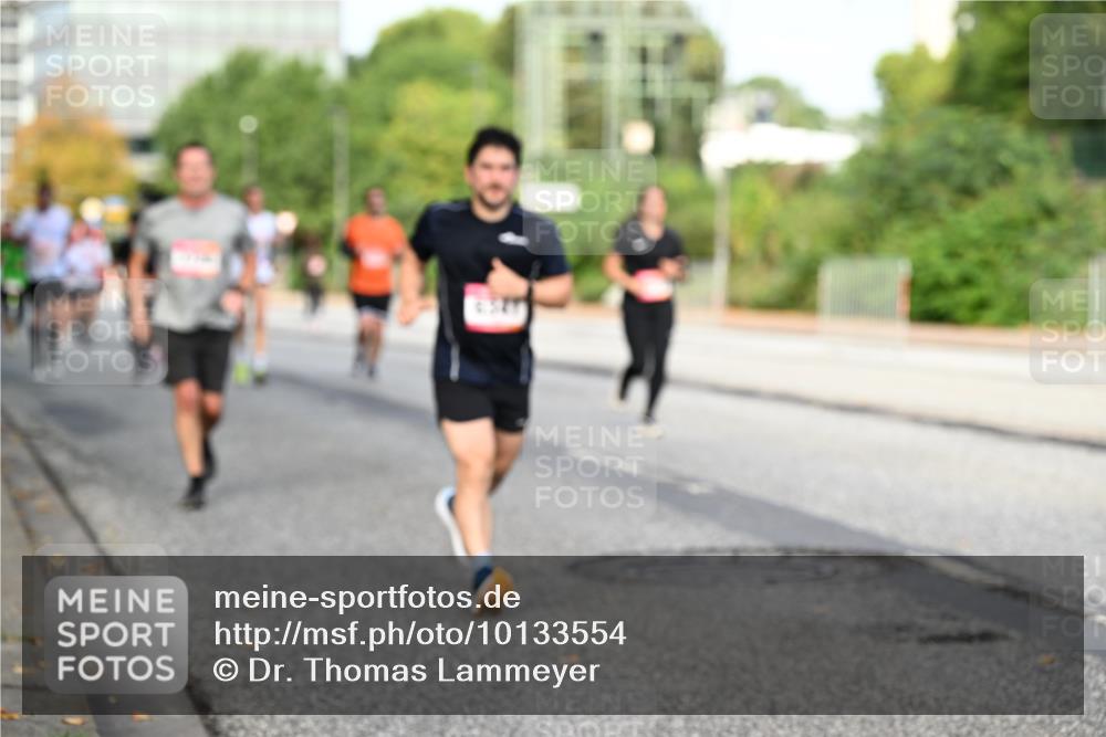 06.09.2026 - CURREX Alsterlauf Dr. Thomas Lammeyer http://msf.ph/oto/10133554 06.09.2026 09:58:29 Laufen  meine-sportfotos.de