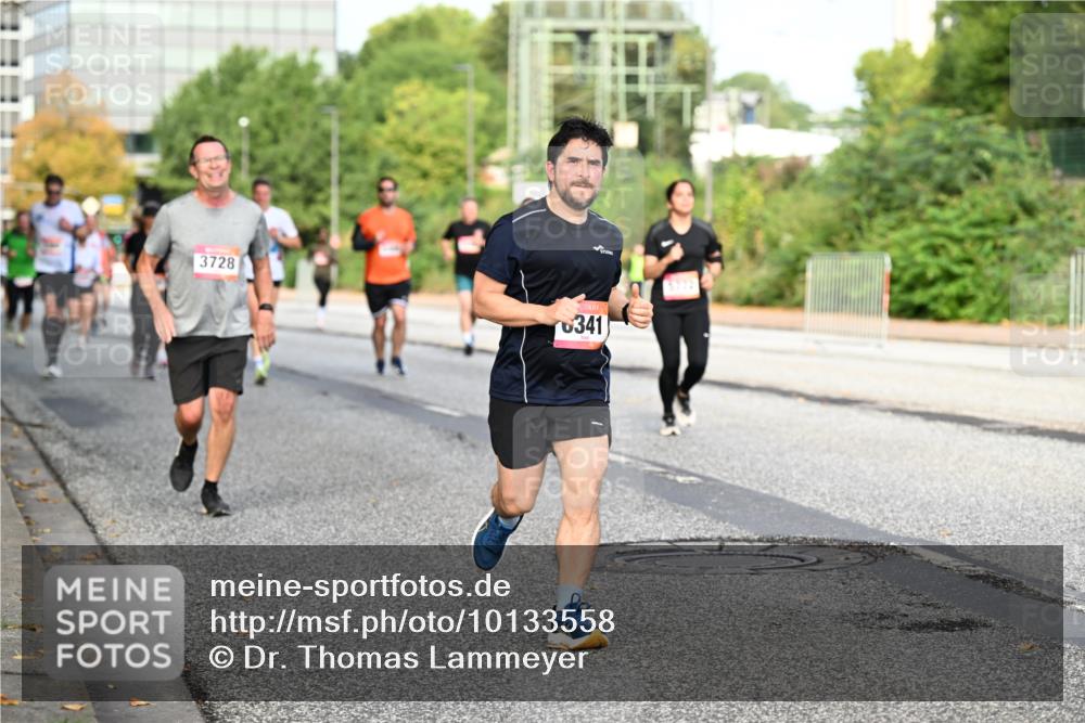 06.09.2026 - CURREX Alsterlauf Dr. Thomas Lammeyer http://msf.ph/oto/10133558 06.09.2026 09:58:29 Laufen 3728, 6341, 5772 meine-sportfotos.de
