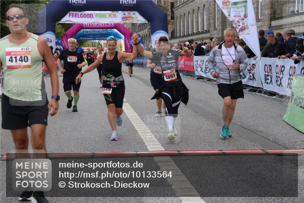 06.09.2026 - CURREX Alsterlauf Strokosch-Dieckow http://msf.ph/oto/10133564 06.09.2026 10:07:16 Ziel 2187, 2893, 2903, 4078, 4140, 5069, 5227, 5549, 5813, 5951, 6214, 8303, 8306 meine-sportfotos.de
