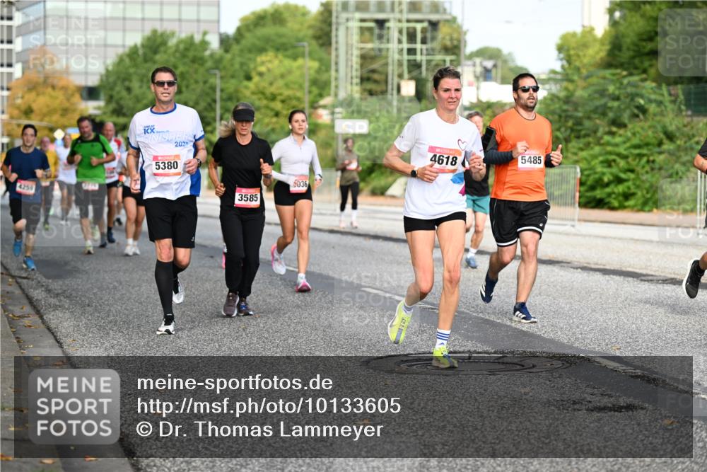 06.09.2026 - CURREX Alsterlauf Dr. Thomas Lammeyer http://msf.ph/oto/10133605 06.09.2026 09:58:34 Laufen 4259, 5380, 202, 3585, 036, 4618, 5485 meine-sportfotos.de