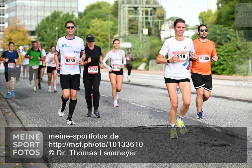 06.09.2026 - CURREX Alsterlauf Dr. Thomas Lammeyer http://msf.ph/oto/10133610 06.09.2026 09:58:34 Laufen 4258, 1, 5380, 2023, 3585, 6036, 518, 5485 meine-sportfotos.de