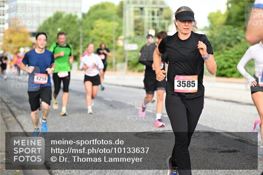 06.09.2026 - CURREX Alsterlauf Dr. Thomas Lammeyer http://msf.ph/oto/10133637 06.09.2026 09:58:37 Laufen 4259, 3585 meine-sportfotos.de