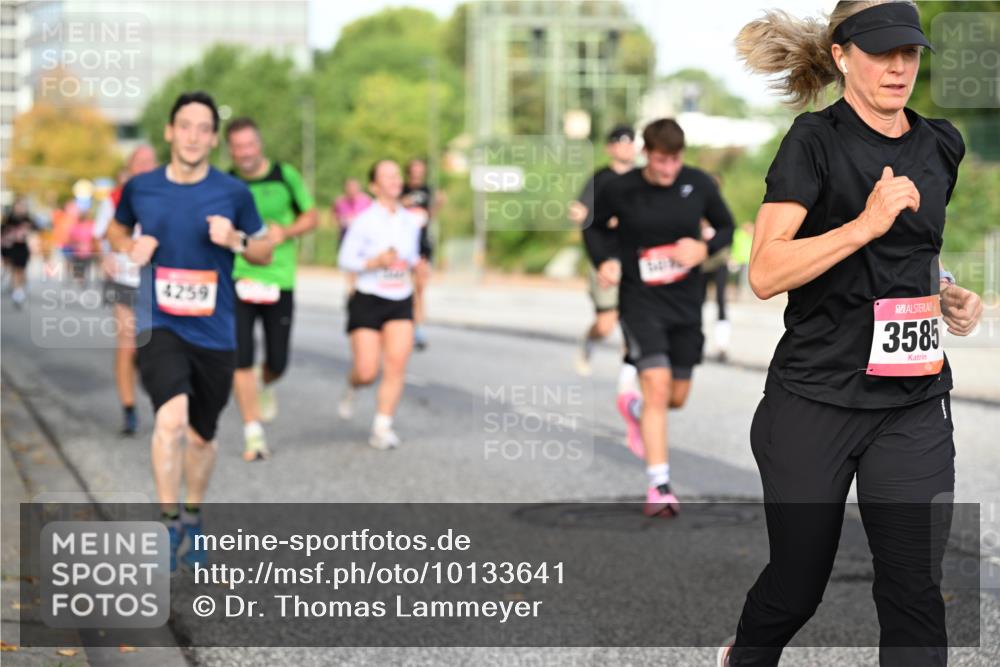 06.09.2026 - CURREX Alsterlauf Dr. Thomas Lammeyer http://msf.ph/oto/10133641 06.09.2026 09:58:37 Laufen 4259, 3585 meine-sportfotos.de