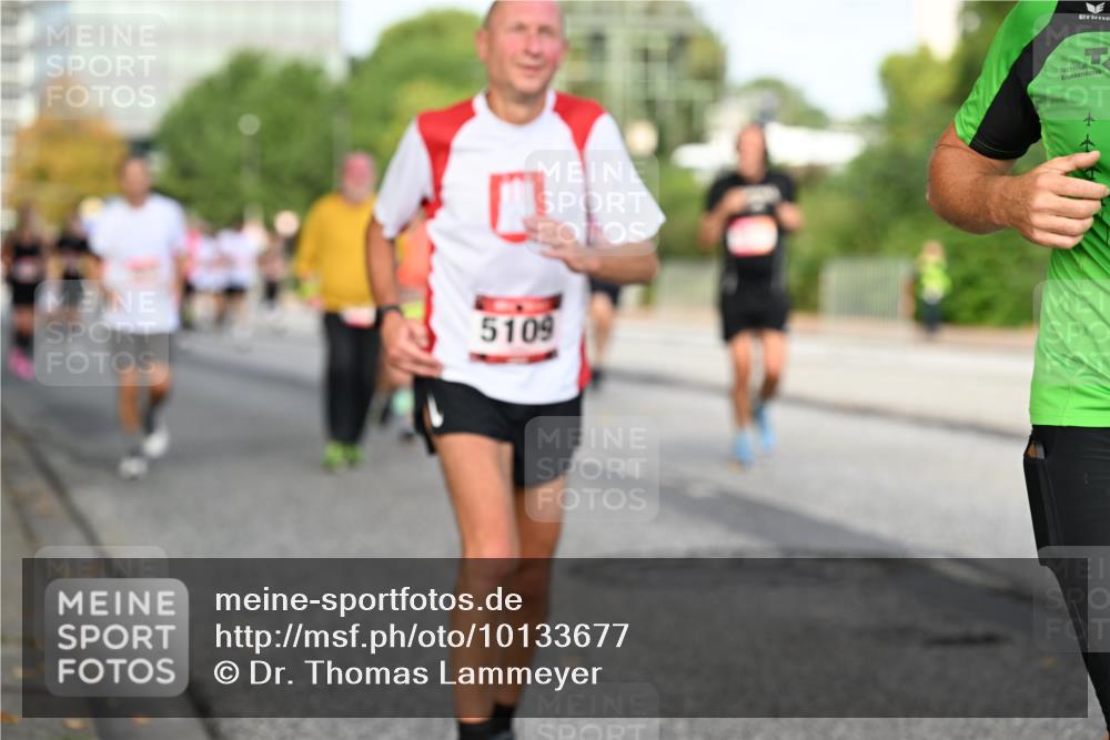 06.09.2026 - CURREX Alsterlauf Dr. Thomas Lammeyer http://msf.ph/oto/10133677 06.09.2026 09:58:40 Laufen 5109 meine-sportfotos.de