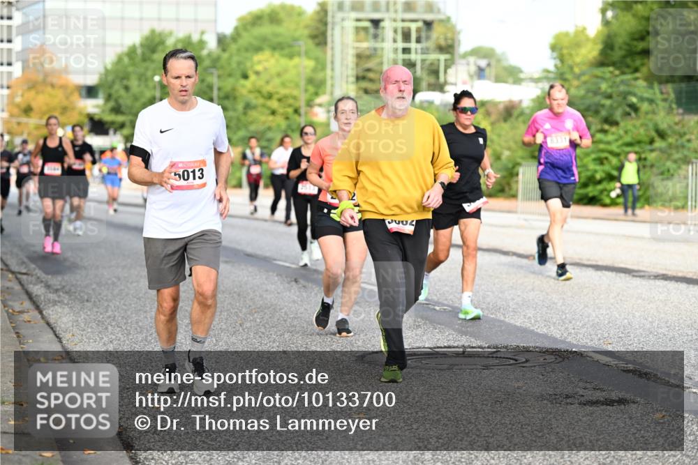 06.09.2026 - CURREX Alsterlauf Dr. Thomas Lammeyer http://msf.ph/oto/10133700 06.09.2026 09:58:43 Laufen 5013, 8331 meine-sportfotos.de