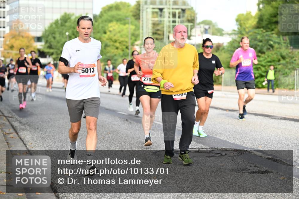 06.09.2026 - CURREX Alsterlauf Dr. Thomas Lammeyer http://msf.ph/oto/10133701 06.09.2026 09:58:43 Laufen 5013, 270, 0002, 8331 meine-sportfotos.de
