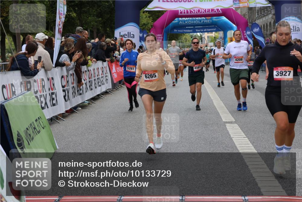 06.09.2026 - CURREX Alsterlauf Strokosch-Dieckow http://msf.ph/oto/10133729 06.09.2026 10:07:32 Ziel 3012, 3419, 3566, 3927, 4208, 4561, 4901, 5261, 5396, 5633, 5634, 6265, 6319, 6320, 6368 meine-sportfotos.de