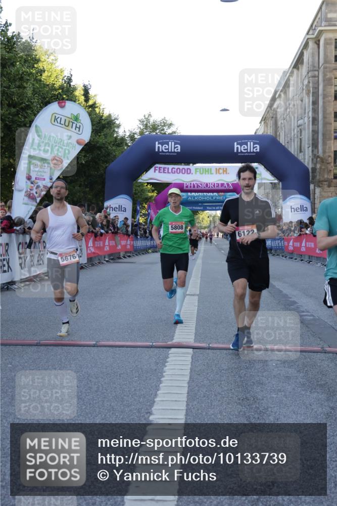 06.09.2026 - CURREX Alsterlauf Yannick Fuchs http://msf.ph/oto/10133739 06.09.2026 09:41:29 Ziel 4705, 5511, 5541, 5676, 5808, 6122, 6132 meine-sportfotos.de