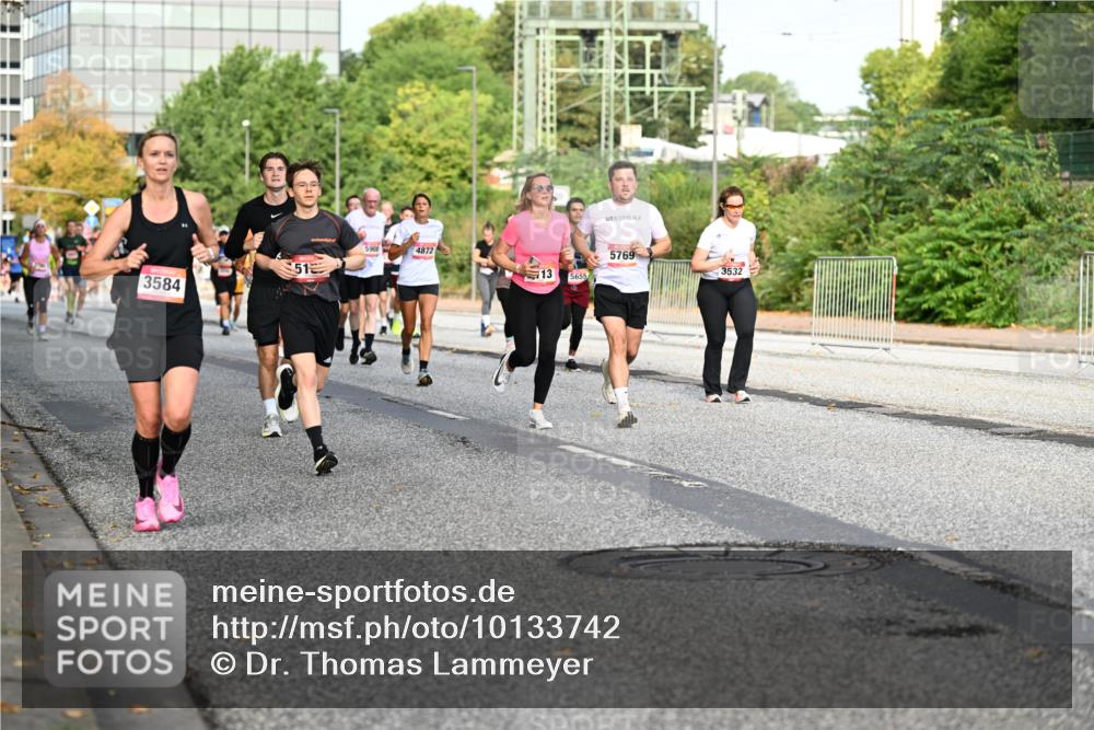 06.09.2026 - CURREX Alsterlauf Dr. Thomas Lammeyer http://msf.ph/oto/10133742 06.09.2026 09:58:47 Laufen 3584, 51, 5908, 4872, 5769, 13, 3532, 5655 meine-sportfotos.de
