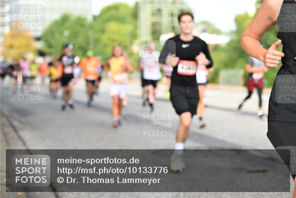 06.09.2026 - CURREX Alsterlauf Dr. Thomas Lammeyer http://msf.ph/oto/10133776 06.09.2026 09:58:50 Laufen  meine-sportfotos.de