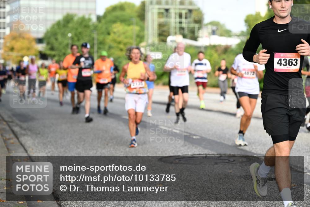 06.09.2026 - CURREX Alsterlauf Dr. Thomas Lammeyer http://msf.ph/oto/10133785 06.09.2026 09:58:51 Laufen 2135, 4872, 4363 meine-sportfotos.de