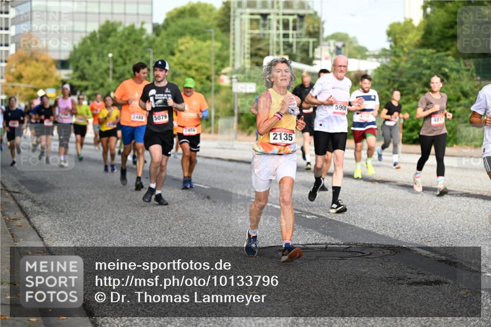 06.09.2026 - CURREX Alsterlauf Dr. Thomas Lammeyer http://msf.ph/oto/10133796 06.09.2026 09:58:52 Laufen 2448, 5079, 2486, 2135, 5908, 4817 meine-sportfotos.de