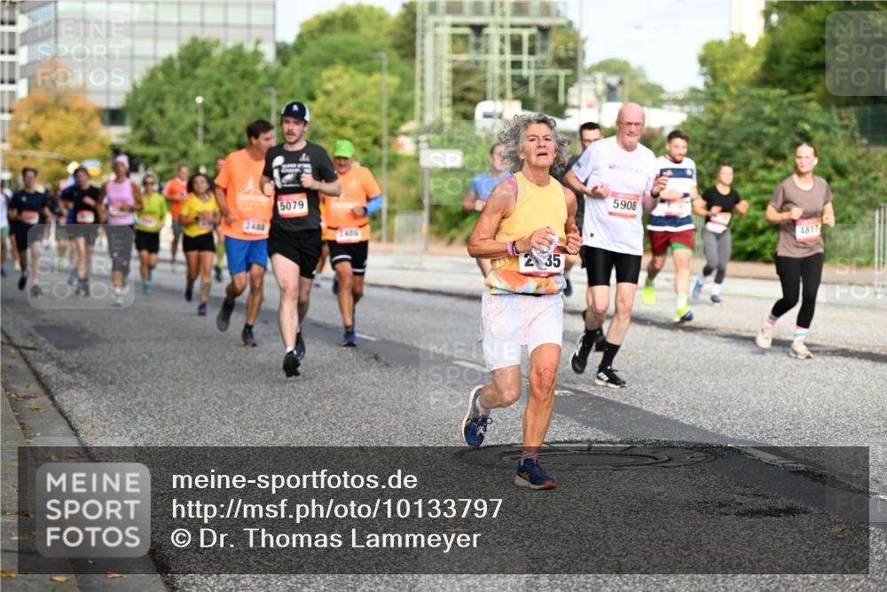 06.09.2026 - CURREX Alsterlauf Dr. Thomas Lammeyer http://msf.ph/oto/10133797 06.09.2026 09:58:52 Laufen 2448, 5079, 486, 235, 5908, 4817 meine-sportfotos.de