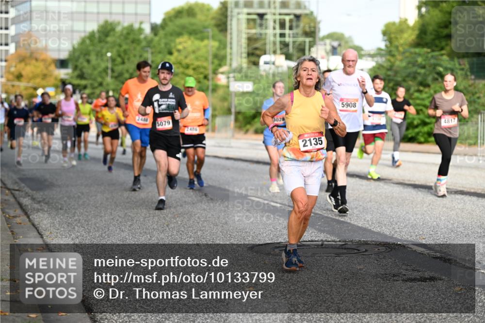 06.09.2026 - CURREX Alsterlauf Dr. Thomas Lammeyer http://msf.ph/oto/10133799 06.09.2026 09:58:52 Laufen 5079, 3028, 2135, 5908, 4817 meine-sportfotos.de