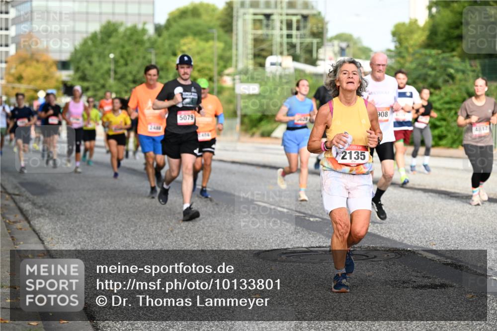 06.09.2026 - CURREX Alsterlauf Dr. Thomas Lammeyer http://msf.ph/oto/10133801 06.09.2026 09:58:52 Laufen 5079, 2135, 908, 4817 meine-sportfotos.de
