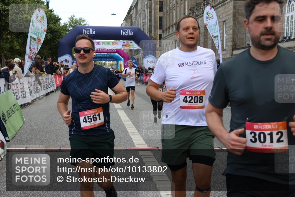 06.09.2026 - CURREX Alsterlauf Strokosch-Dieckow http://msf.ph/oto/10133802 06.09.2026 10:07:36 Ziel 2176, 2524, 3012, 3419, 3566, 3927, 4208, 4561, 5261, 5396, 5633, 5634, 6147, 6265 meine-sportfotos.de