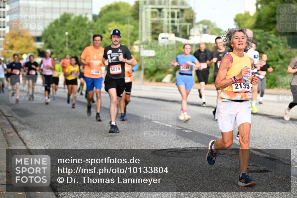 06.09.2026 - CURREX Alsterlauf Dr. Thomas Lammeyer http://msf.ph/oto/10133804 06.09.2026 09:58:53 Laufen 2400, 5079, 2135 meine-sportfotos.de