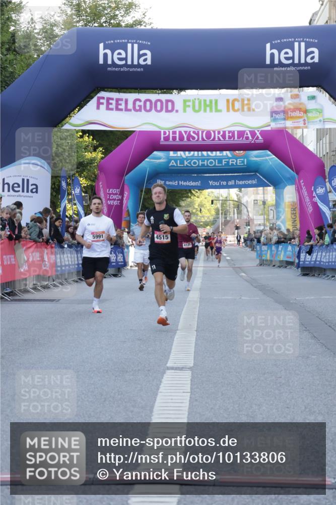 06.09.2026 - CURREX Alsterlauf Yannick Fuchs http://msf.ph/oto/10133806 06.09.2026 09:41:33 Ziel 4515, 4705, 5511, 5676, 5808, 6122, 6132 meine-sportfotos.de
