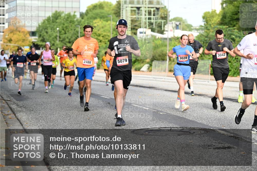 06.09.2026 - CURREX Alsterlauf Dr. Thomas Lammeyer http://msf.ph/oto/10133811 06.09.2026 09:58:54 Laufen 3401, 2025, 2488, 5079, 3028, 3042 meine-sportfotos.de