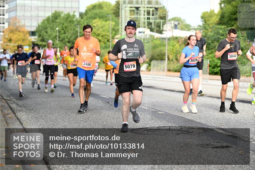 06.09.2026 - CURREX Alsterlauf Dr. Thomas Lammeyer http://msf.ph/oto/10133814 06.09.2026 09:58:54 Laufen 3790, 2025, 3028, 3042, 2488, 5079 meine-sportfotos.de