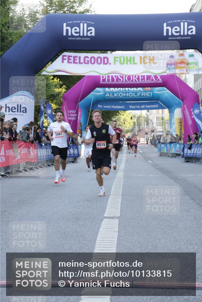 06.09.2026 - CURREX Alsterlauf Yannick Fuchs http://msf.ph/oto/10133815 06.09.2026 09:41:33 Ziel 4515, 4705, 5511, 5676, 5808, 6122, 6132 meine-sportfotos.de