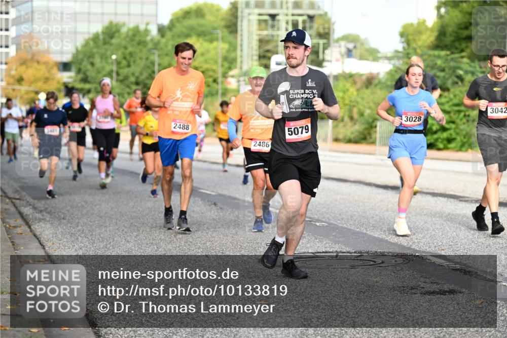 06.09.2026 - CURREX Alsterlauf Dr. Thomas Lammeyer http://msf.ph/oto/10133819 06.09.2026 09:58:54 Laufen 20, 2488, 2486, 5079, 3028, 3042 meine-sportfotos.de