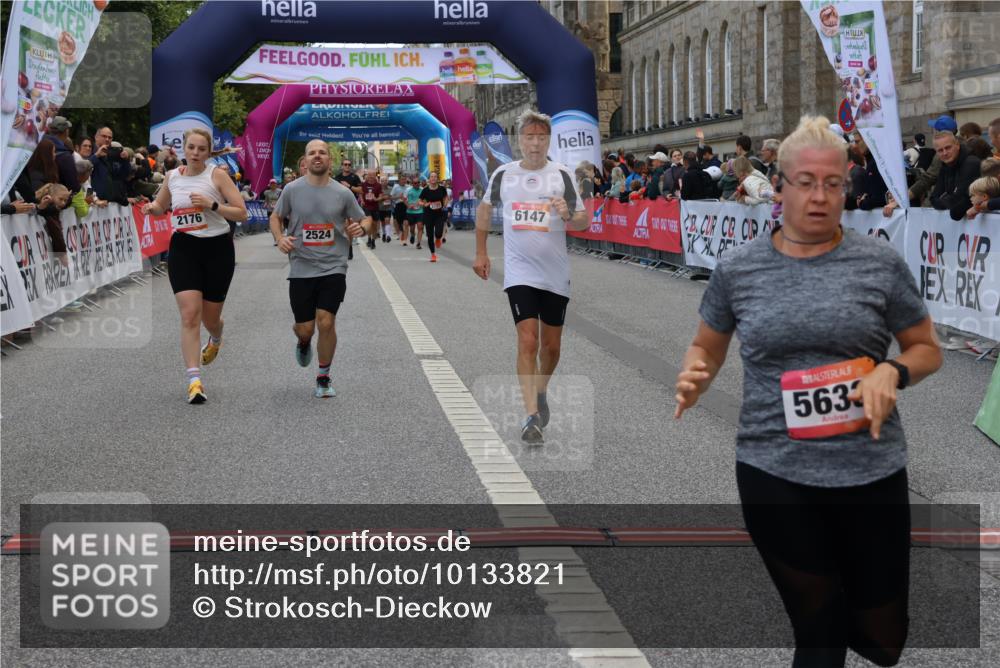 06.09.2026 - CURREX Alsterlauf Strokosch-Dieckow http://msf.ph/oto/10133821 06.09.2026 10:07:38 Ziel 2176, 2430, 2524, 3012, 3419, 3927, 4208, 4561, 5261, 5633, 5634, 6147, 6265 meine-sportfotos.de
