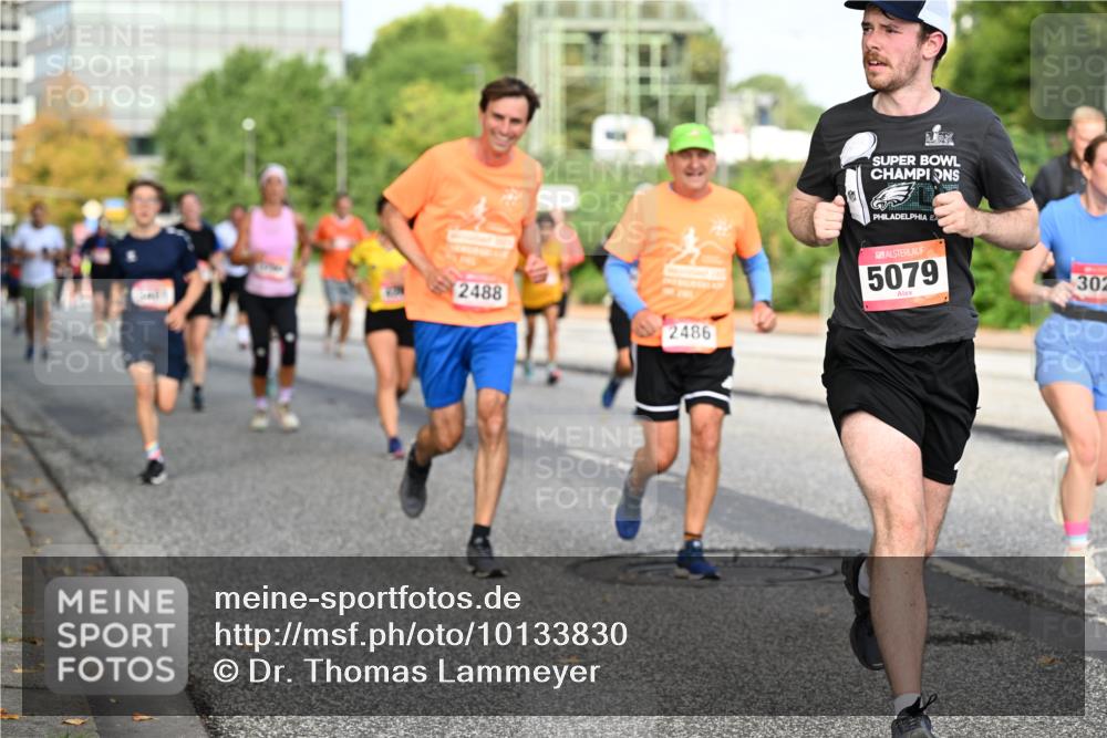 06.09.2026 - CURREX Alsterlauf Dr. Thomas Lammeyer http://msf.ph/oto/10133830 06.09.2026 09:58:55 Laufen 2488, 2486, 5079, 302 meine-sportfotos.de