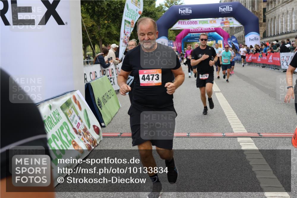 06.09.2026 - CURREX Alsterlauf Strokosch-Dieckow http://msf.ph/oto/10133834 06.09.2026 10:07:46 Ziel 1316, 2176, 2430, 2524, 2654, 3092, 3576, 3705, 3706, 4419, 4473, 5338, 5860, 6147, 6176, 6223 meine-sportfotos.de